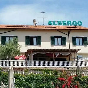 https://albergo-dolcedo.hotelitalianriviera.com