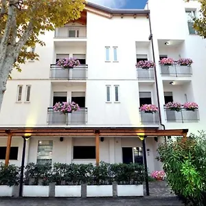 https://hotel-sasselli.emilia-romagnahotels.net